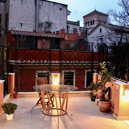 Santa Prassede Rooftop Terrace Rom