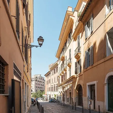 Santa Prassede Rooftop Terrace Apartment